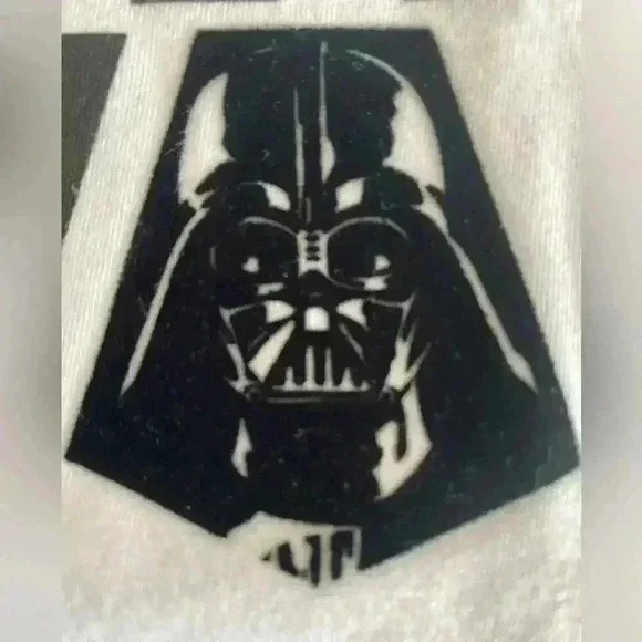 Star Wars T-shirt - Picture 6 of 13